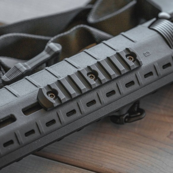 Magpul M-LOK Aluminum Rail Section, 9 Slots - Black